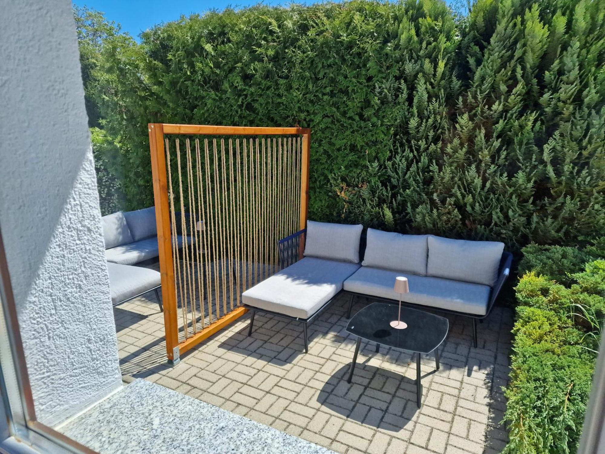 The Secret Garden - Keszthely Bed & Breakfast Екстериор снимка